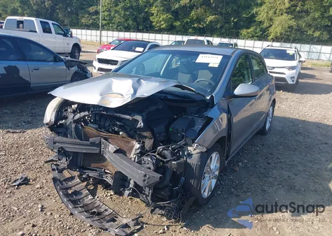 2014 Hyundai Elantra Gt from USA, damaged, VIN KMHD35LH5EU229650